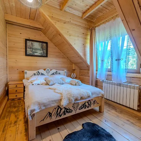 Monika I アパート *