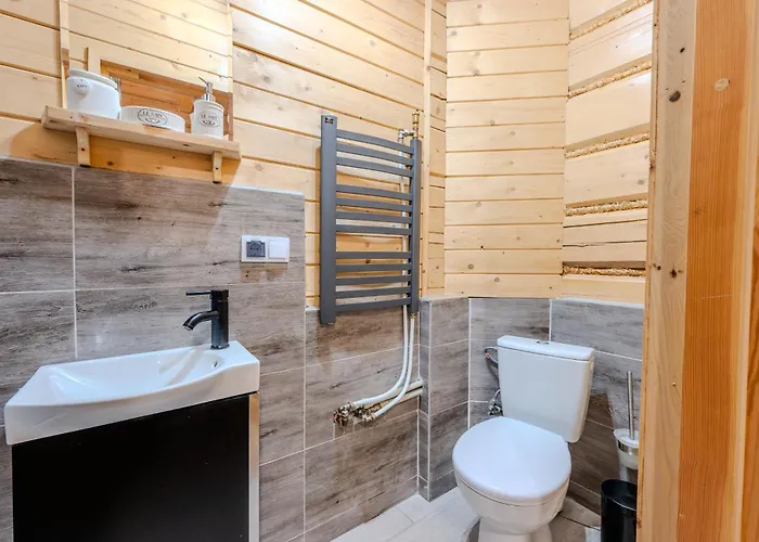 Monika I Apartment *